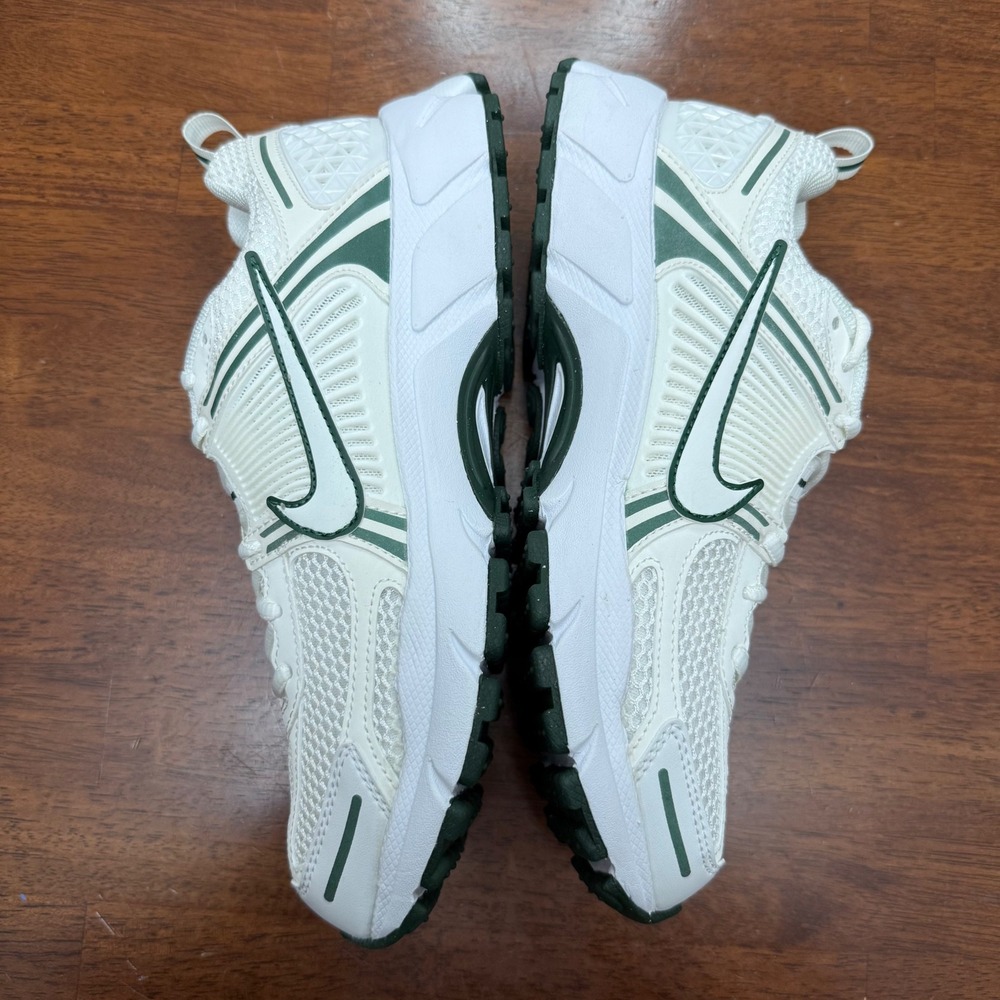 Nike Vomero 5 GS Kids Size 6.5Y Sail Summit White Fir Green HF6998-109 Sneakers - Picture 6 of 9